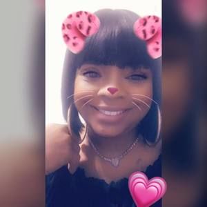 Meet your Posher, Janay